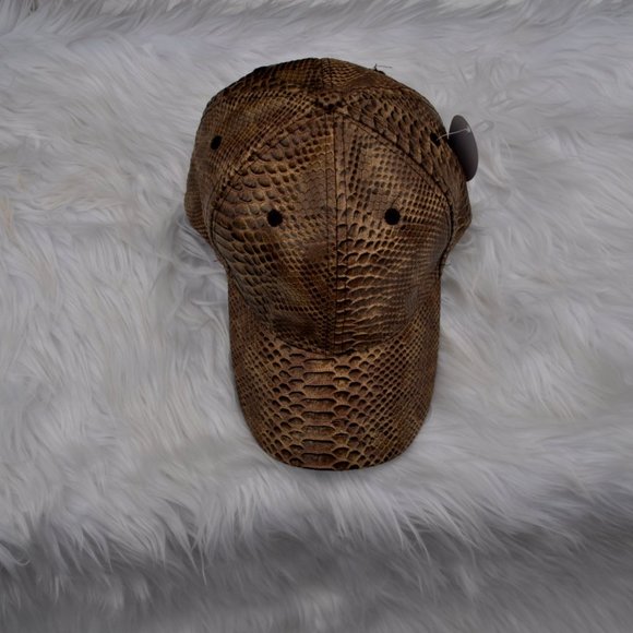 Cap Leather Snake design Adult Size Adjustable Hook and Loop closure Mens/Womens - Picture 2 of 7